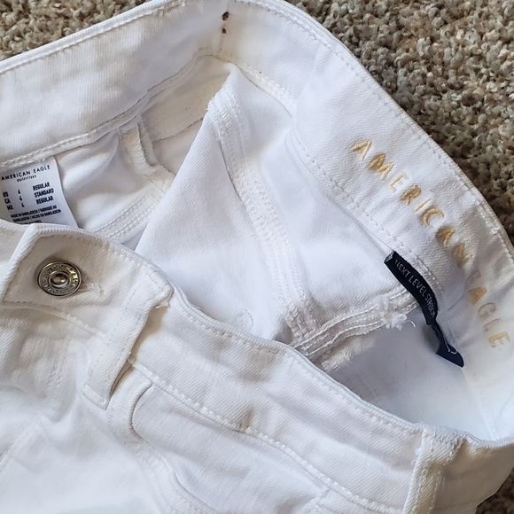 American Eagle Outfitters White Jeans - Picture 5 of 5